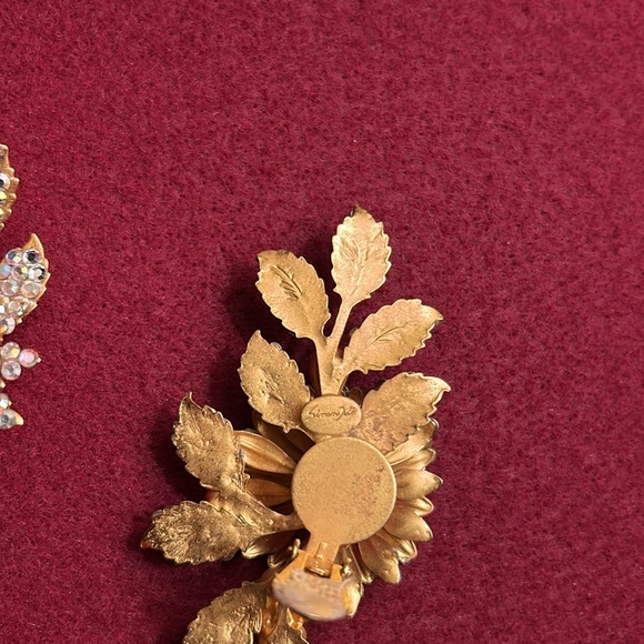 Signed Simon Ju earrings - Picture 3 of 5